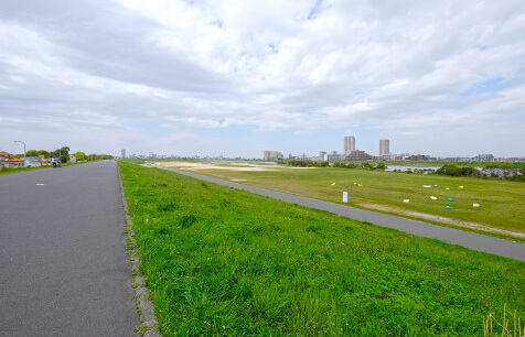 江戸川河川敷